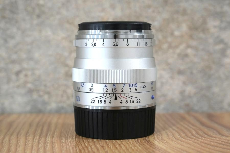 Carl Zeiss Planar T* 50mm F2 ZM Silver – まるかめら