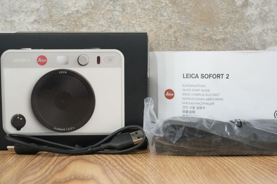 LEICA SOFORT 2 白 箱付き