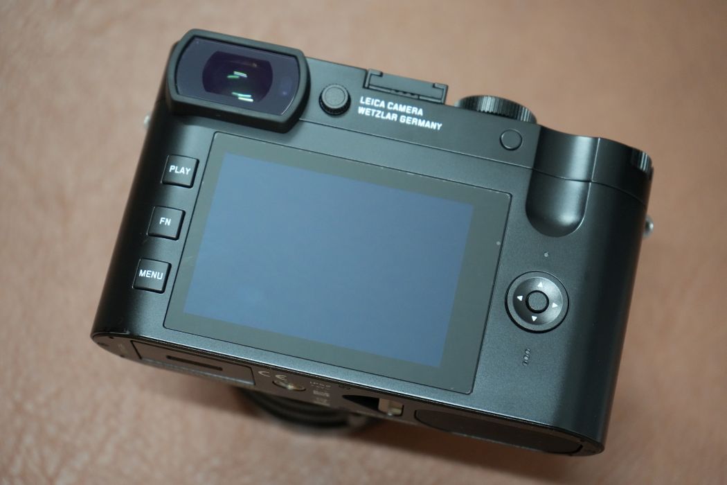 LEICA Q2 2021年購入品