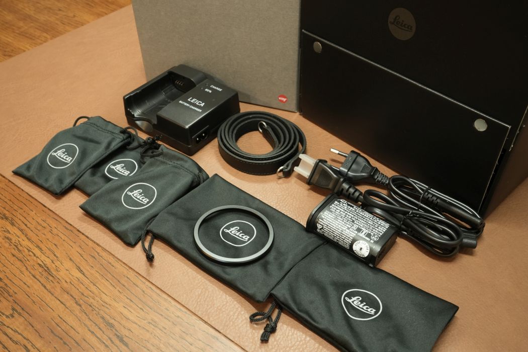 LEICA Q2 2021年購入品