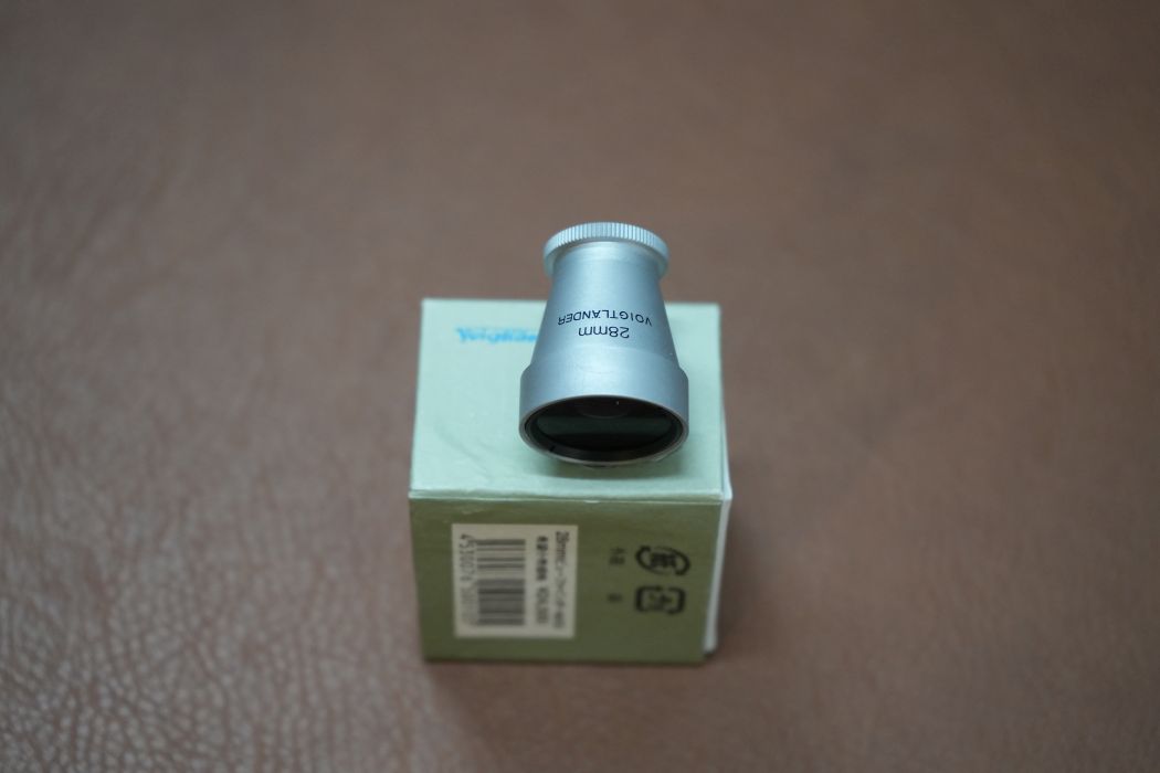 Voigtlander 28mm ビューファインダー Silver 箱あり