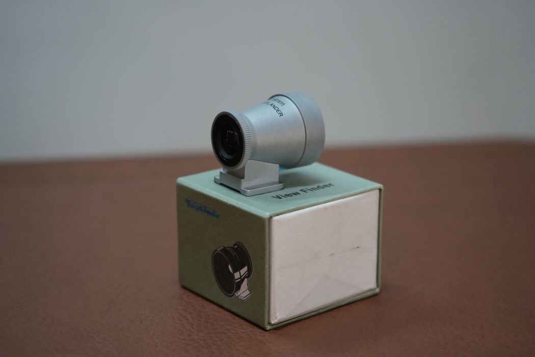 Voigtlander 28mm ビューファインダー Silver 箱あり