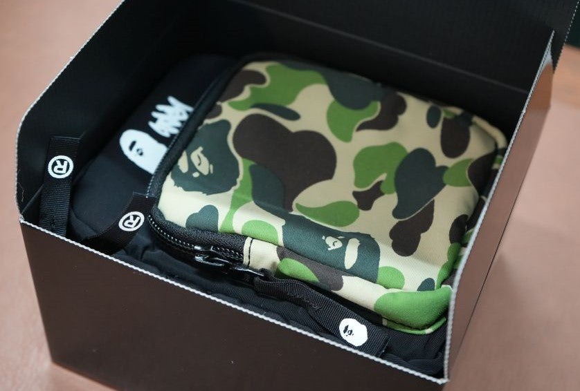 LEICA D-LUX 7 A BATHING APE X STASH EDITION Silver