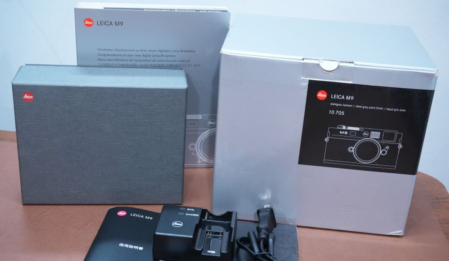 LEICA M9 Steel Grey paint finish 箱付き