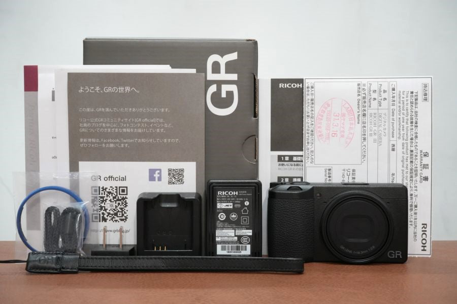 RICOH GR III 箱付き