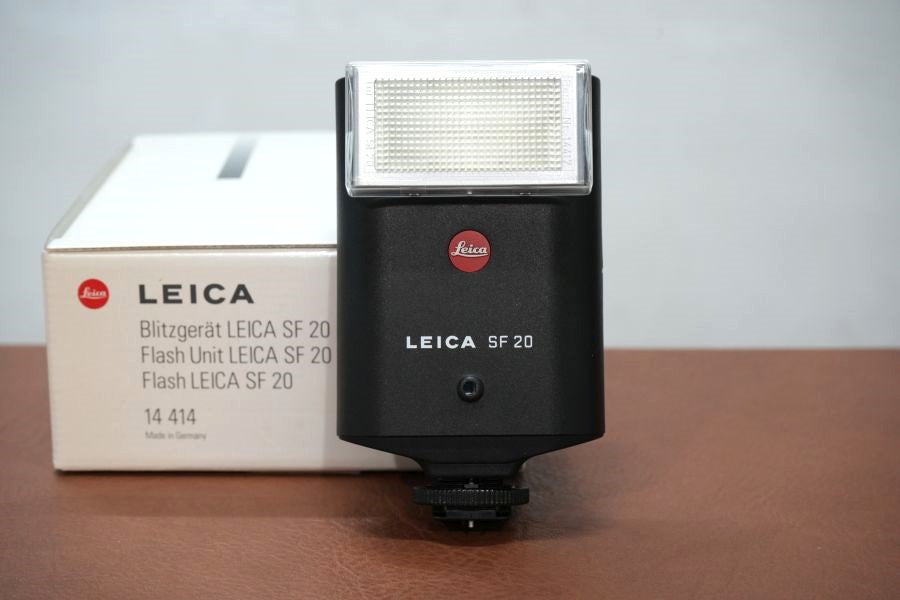 LEICA SF20 フラッシュ 箱付き