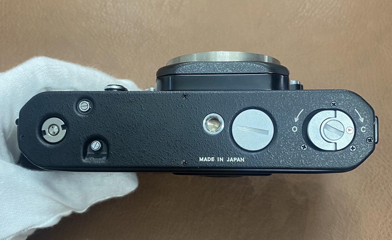 Nikon F2 Titan チタン ネーム入り AR-1付き