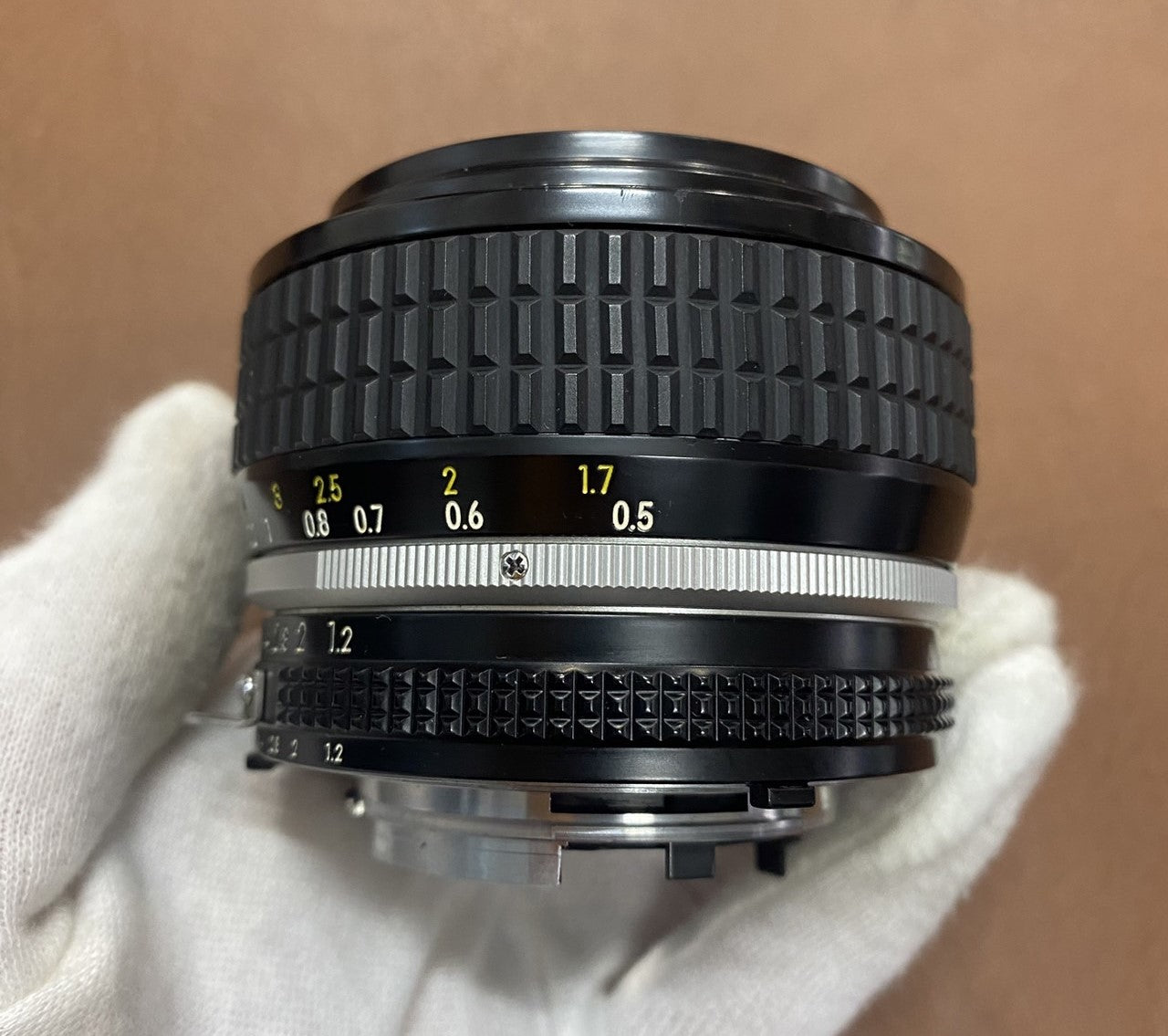 Nikon Ai-S Nikkor 50mm F1.2 フード付き
