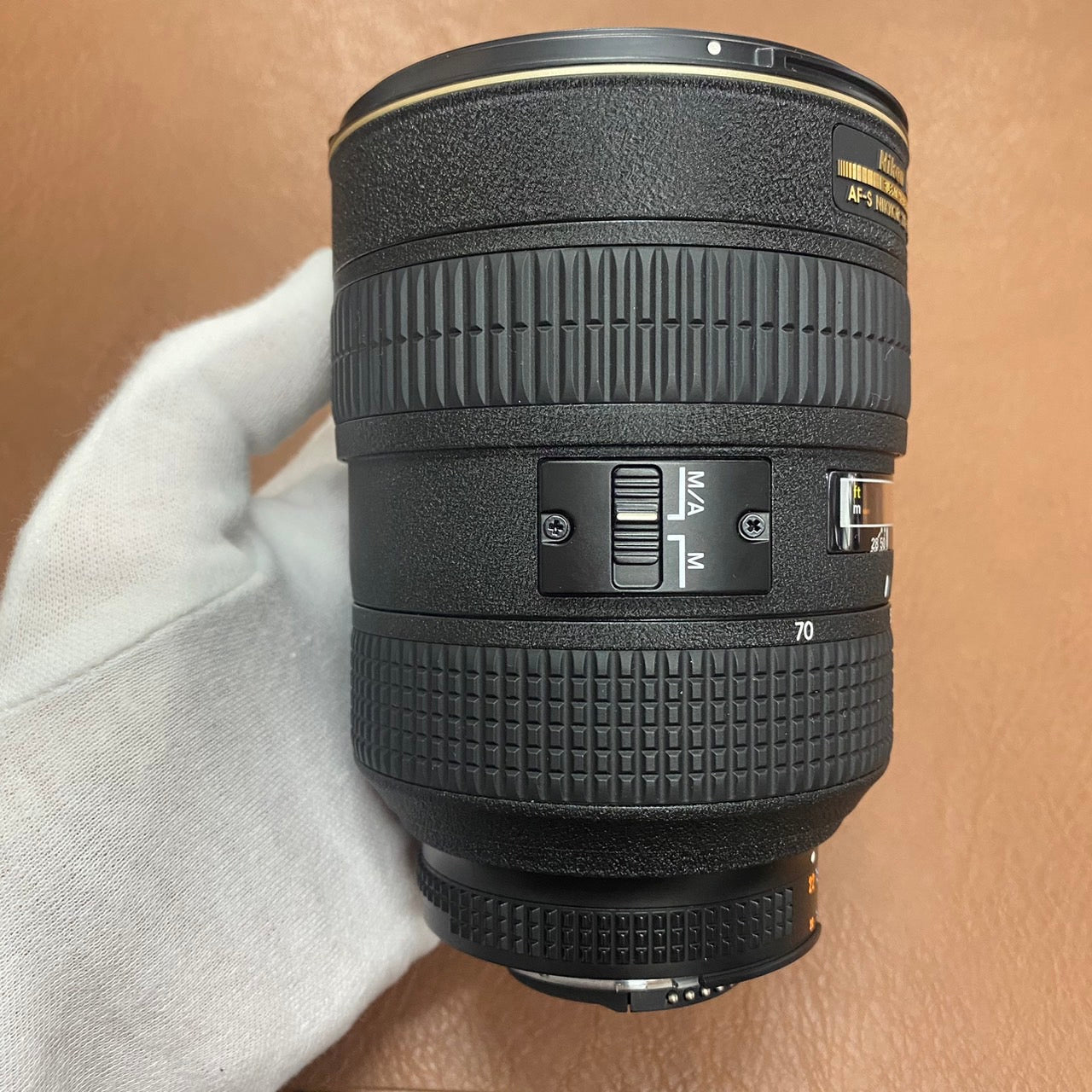 Nikon AF-S ED 28-70mm F2.8 D フード付き