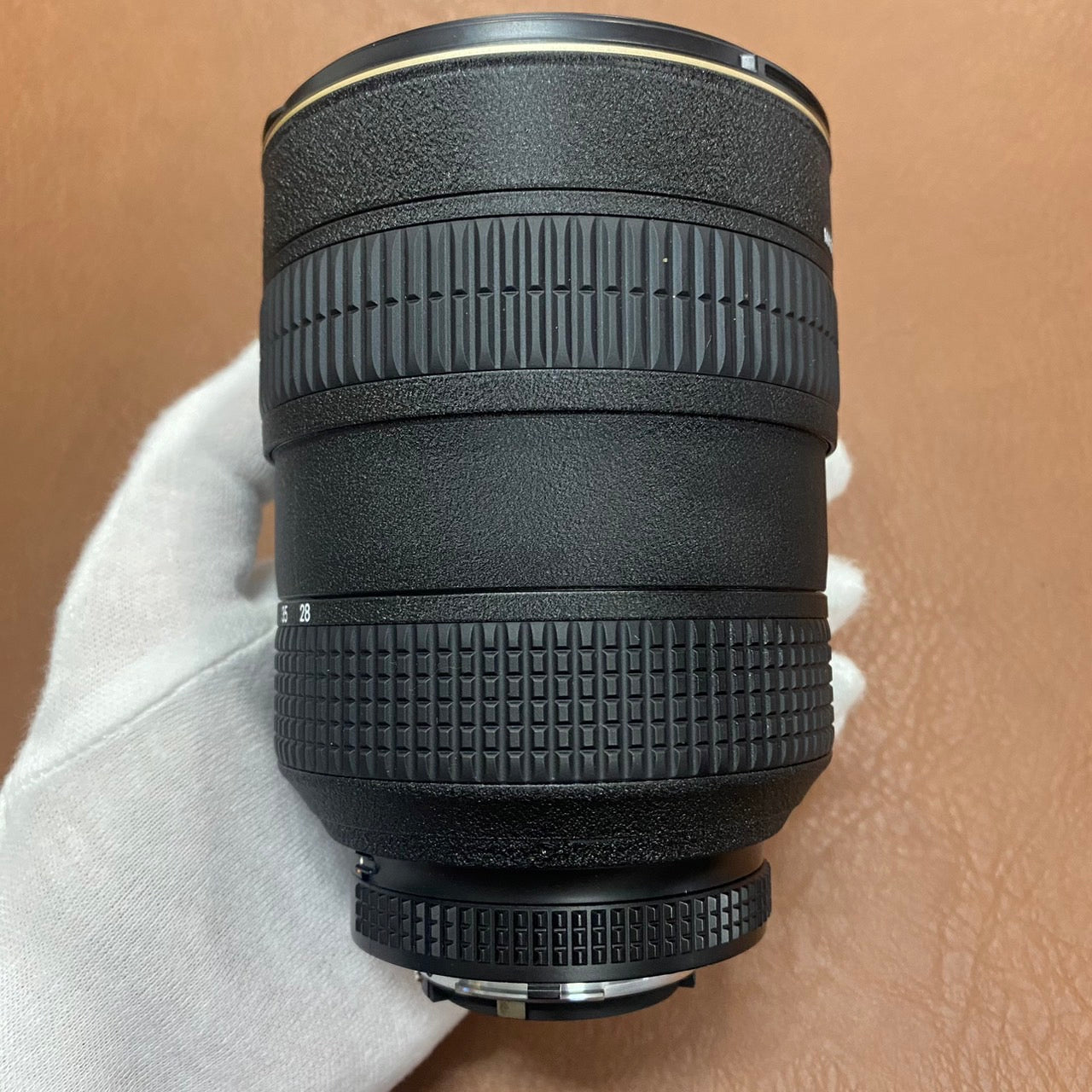 Nikon AF-S ED 28-70mm F2.8 D フード付き