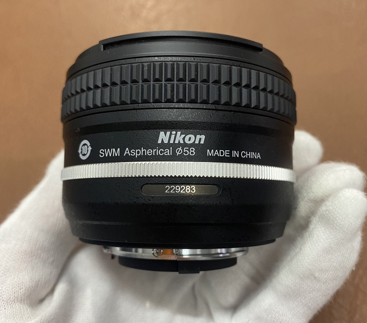 Nikon AF-S NIKKOR 50mm F1.8G フード付き