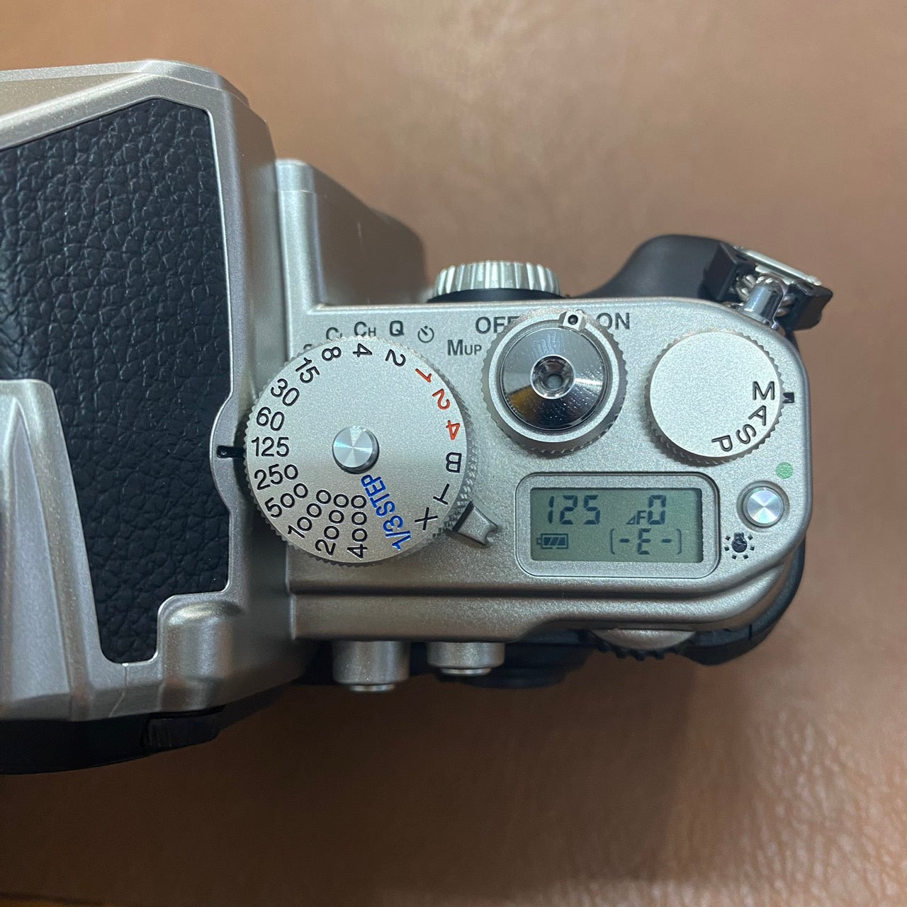 Nikon Df Silver シルバー Body 極美品