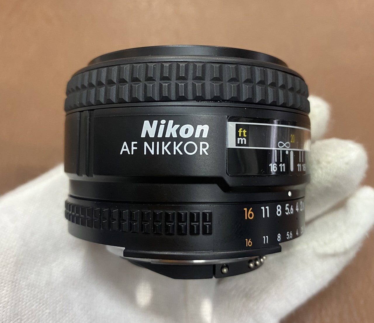 Nikon Ai AF Nikkor 50mm F1.4D フード付き