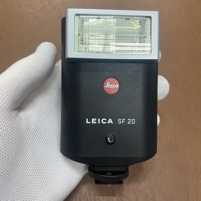 LEICA SF20 フラッシュ 箱付き