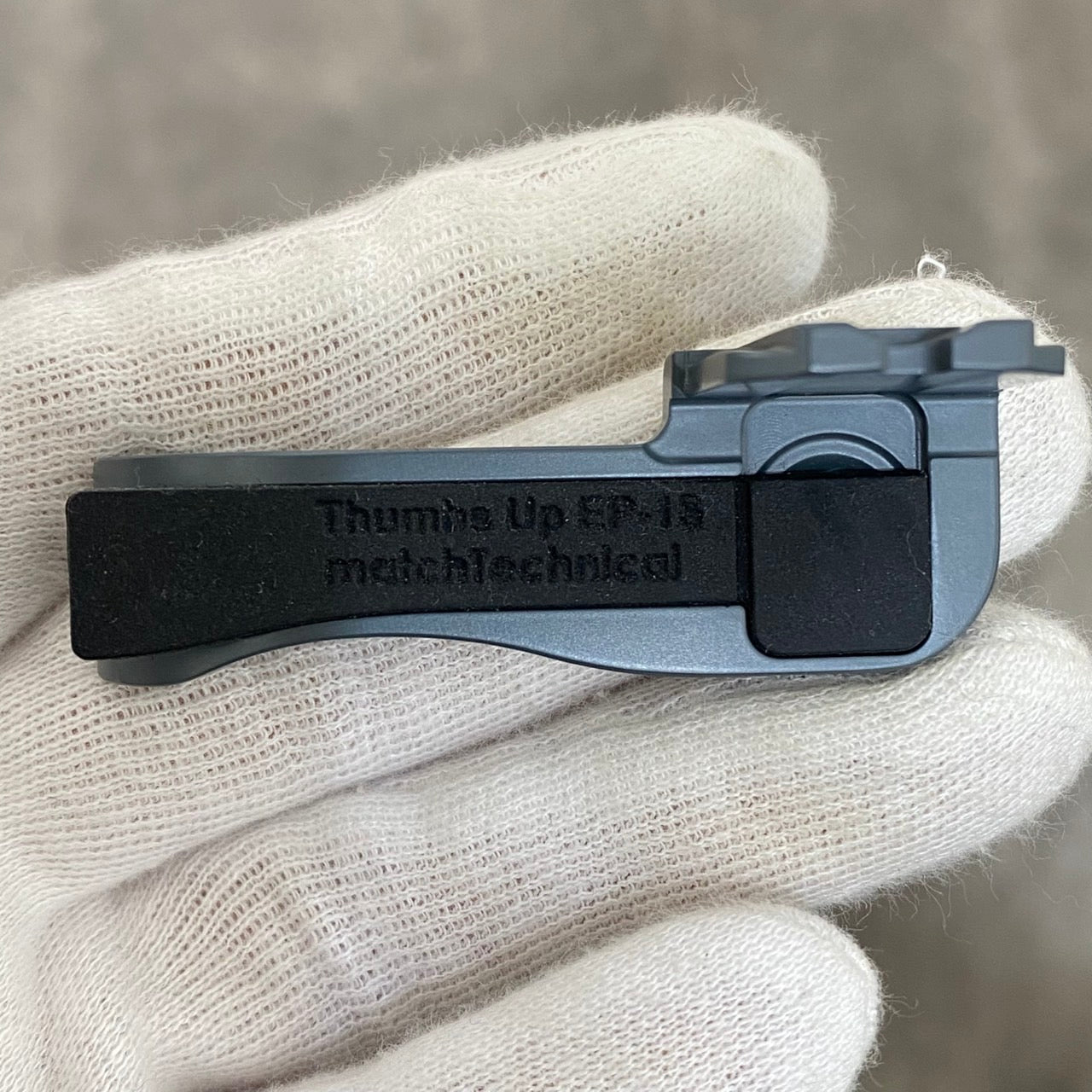Thumbs Up EP-1S M8/M9/MM/M-E用 アンスラサイトグレー