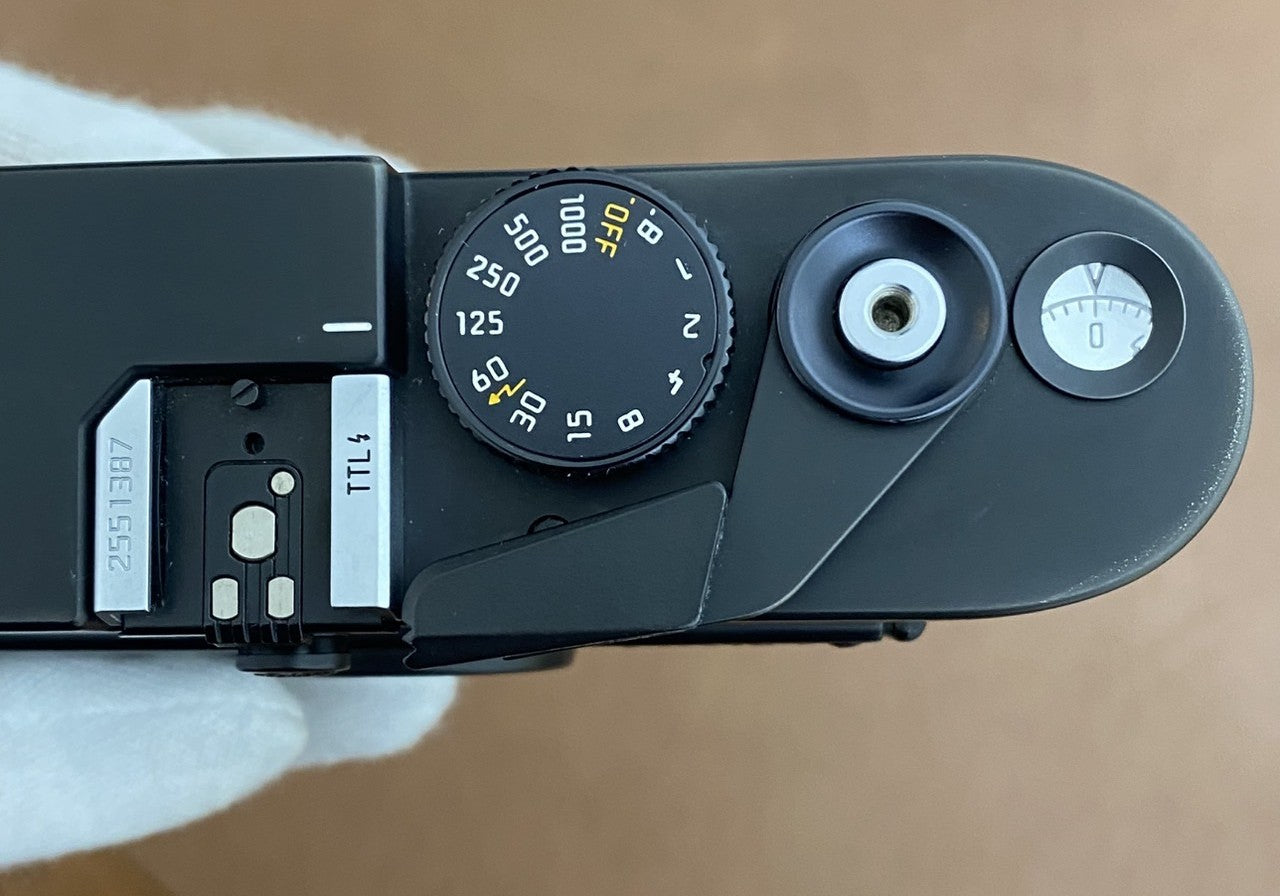 LEICA M6 TTL 0.72 Black Chrome
