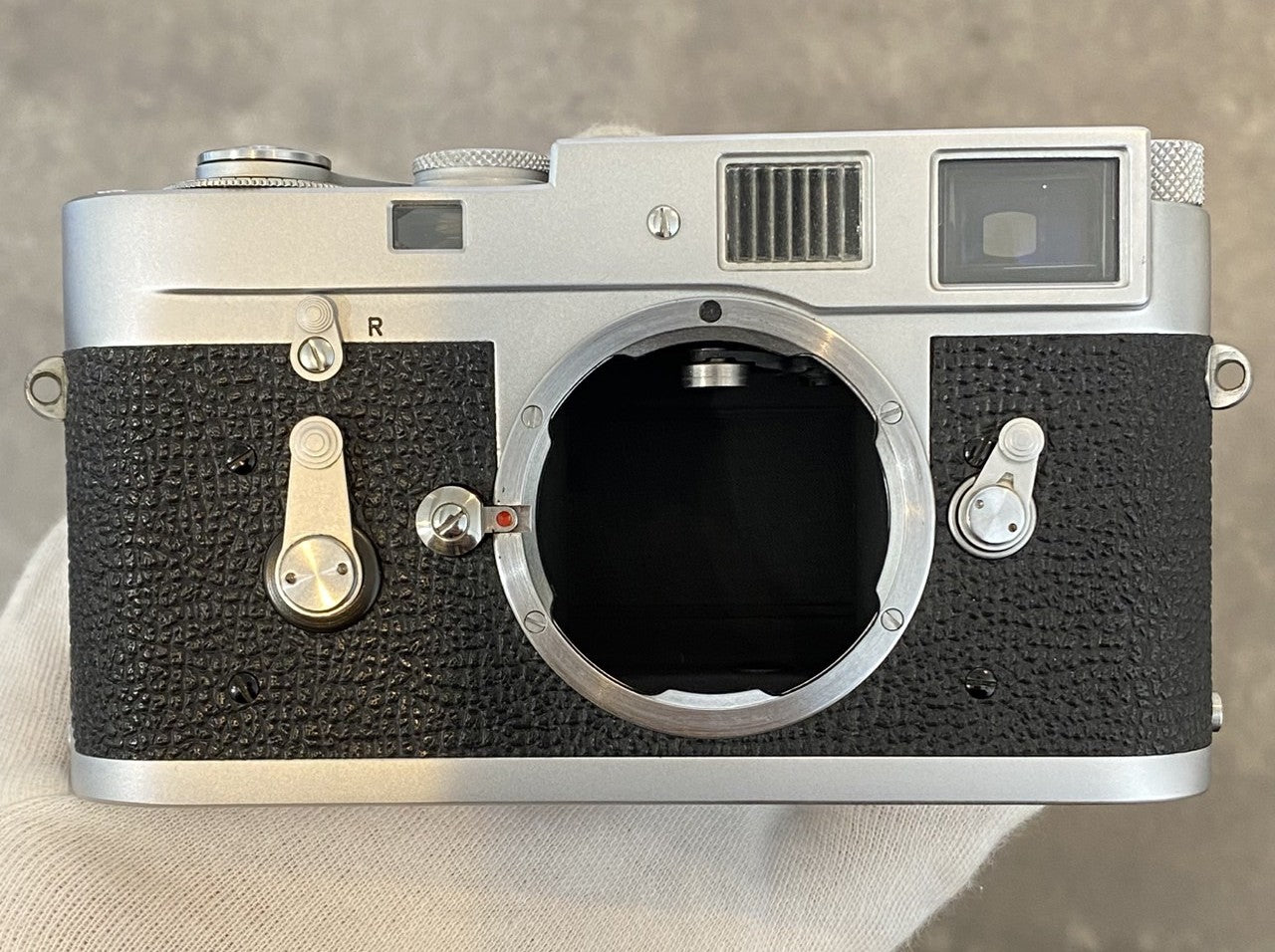 LEICA M2-R Silver Chrome R刻印入り
