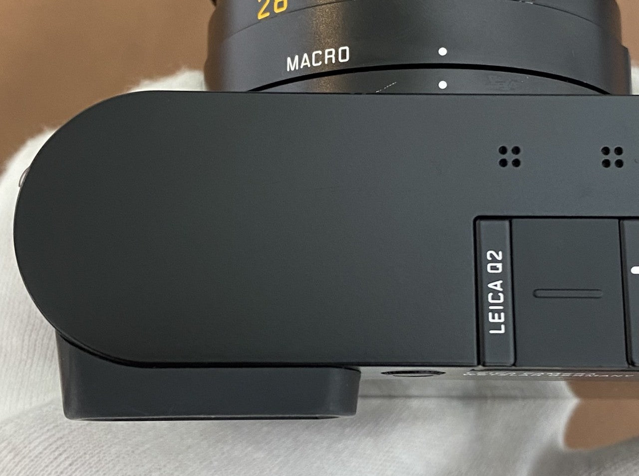 LEICA Q2