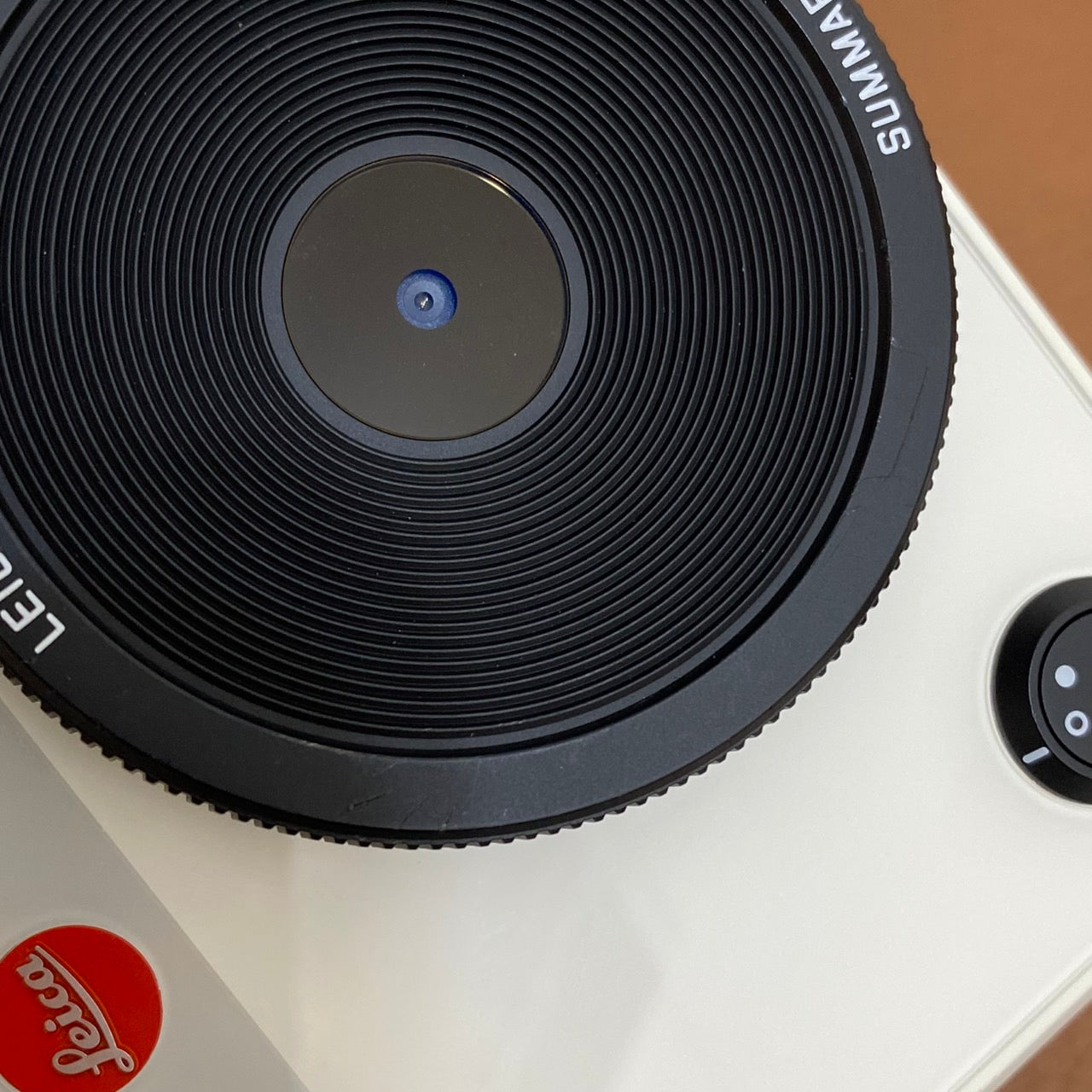LEICA SOFORT 2 白 箱付き