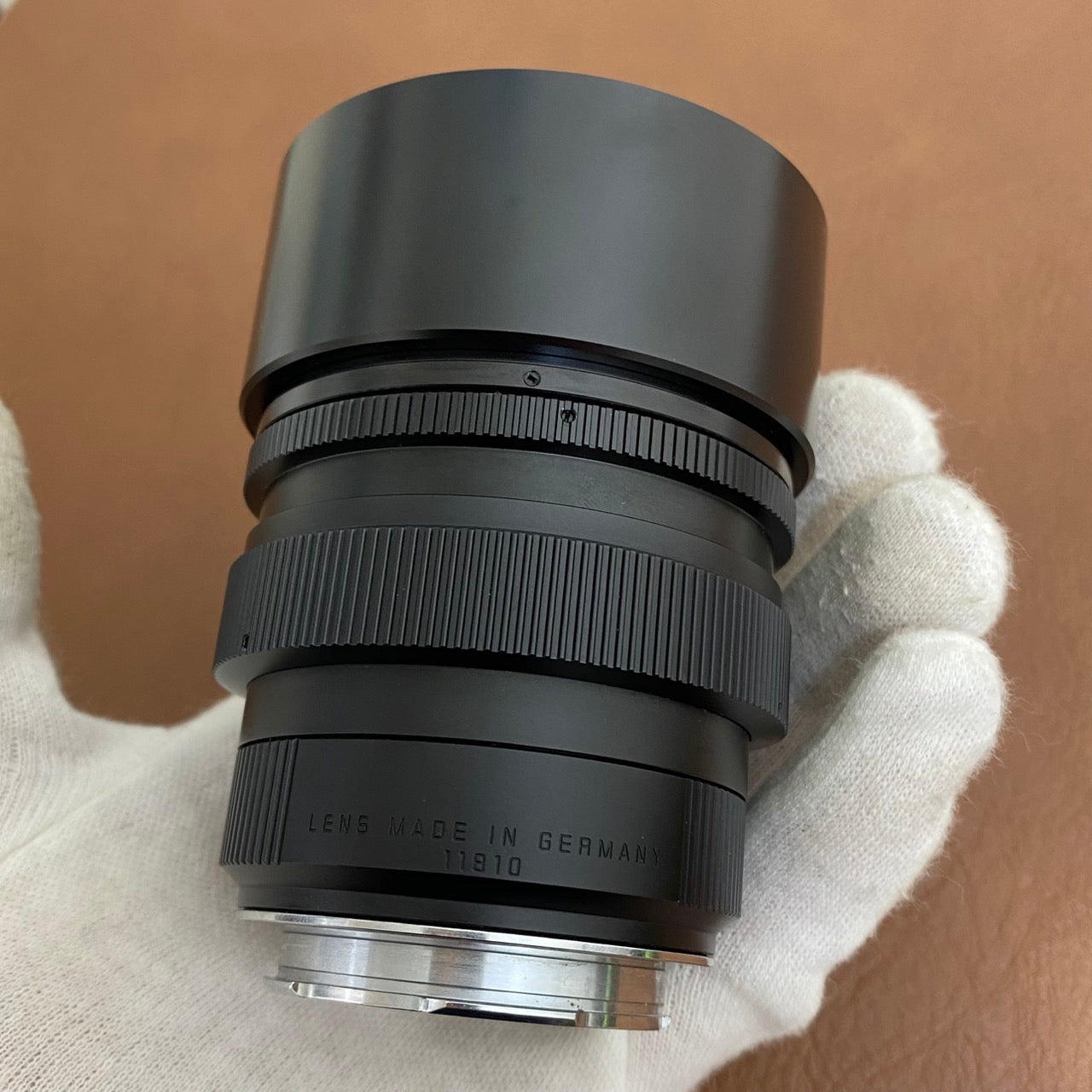 LEICA Summilux M75mm f1.4 フード組み込み