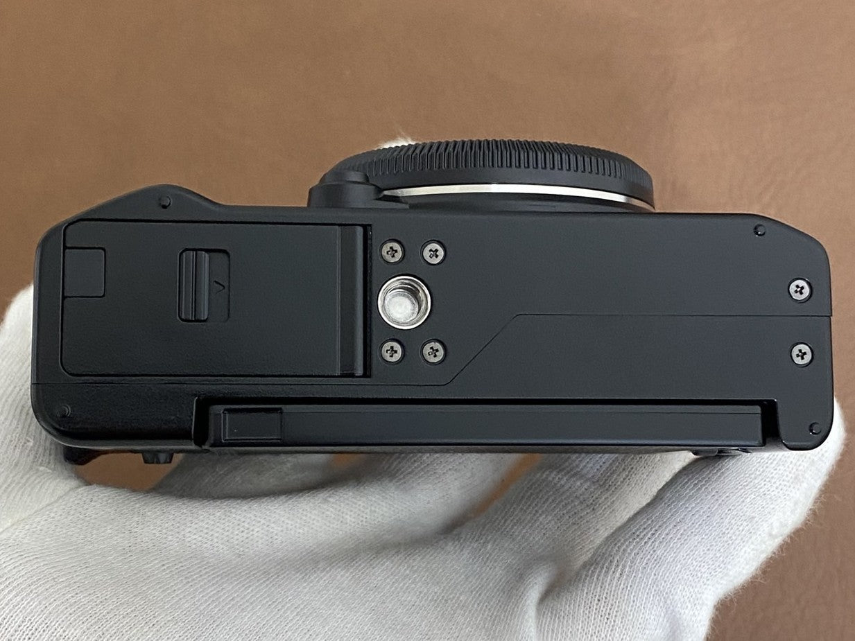 FUJIFILM X-M5 ボディ ブラック 付属品完備