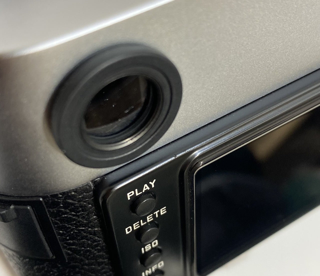 LEICA M9-P Silver Chrome センサー対策済み 箱付き