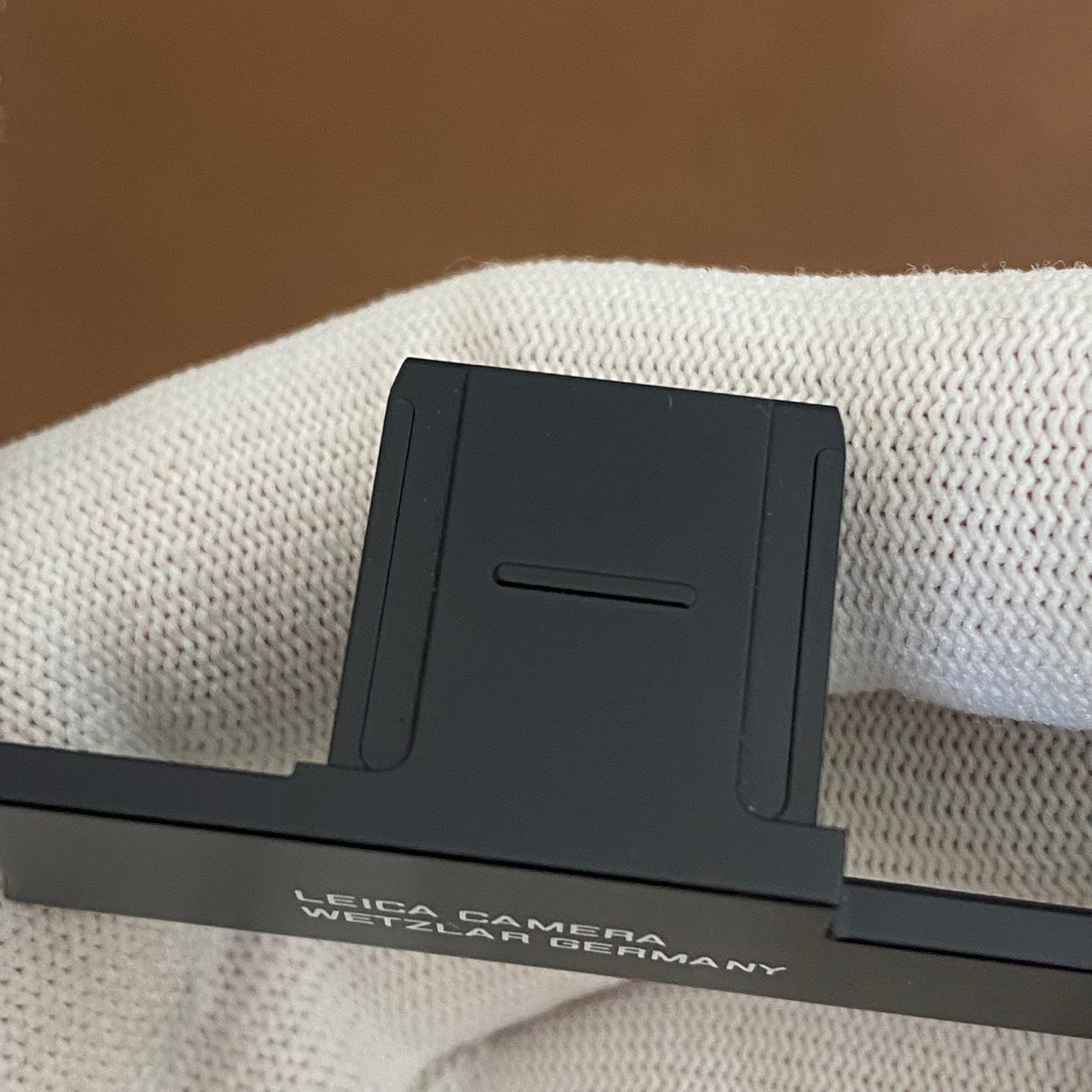 LEICA Q2用 サムレスト ブラック 19543 箱付き