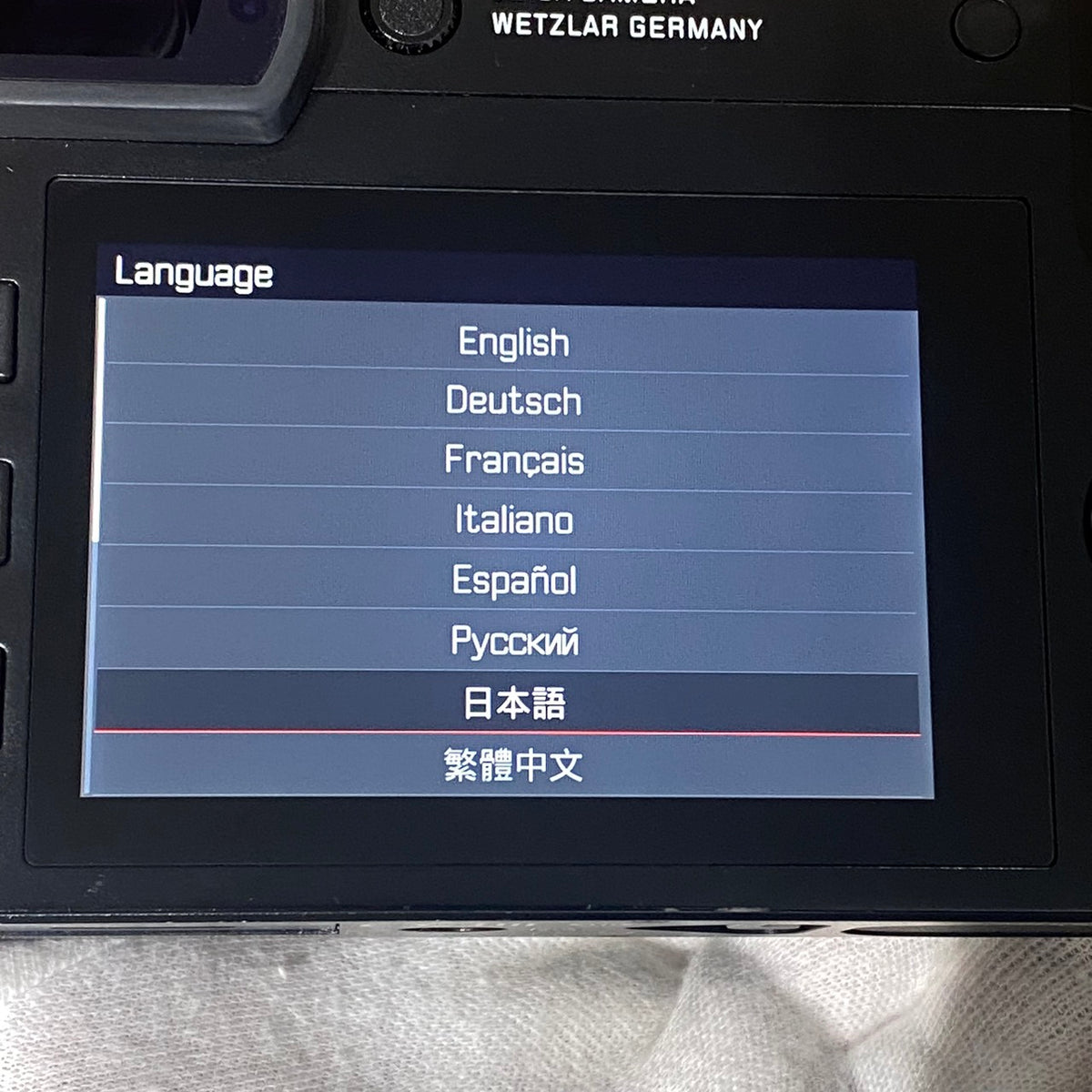 LEICA Q2