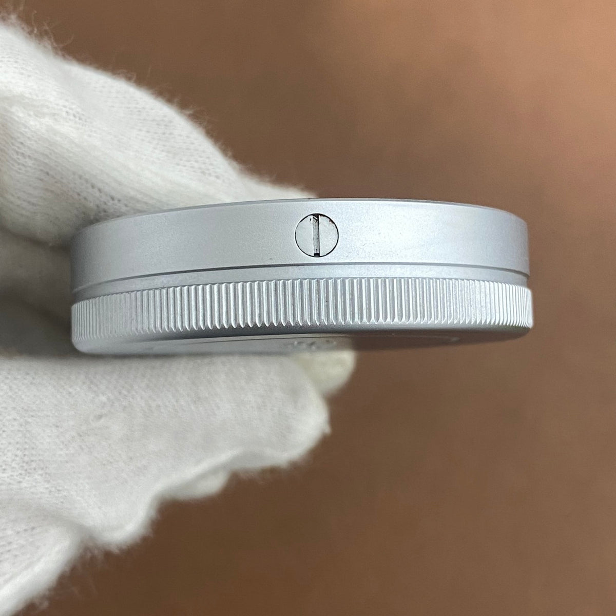 LEICA IZQOO メタルレンズMキャップ Leitz刻印 Silver