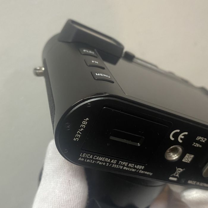 LEICA Q2 2021年購入品