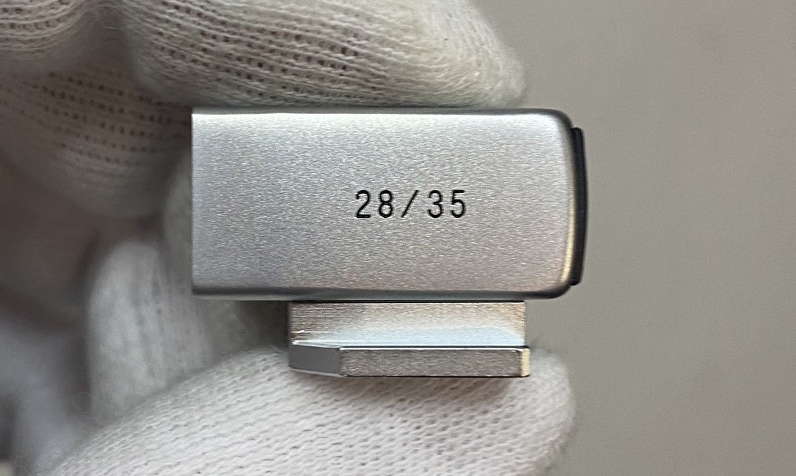 Voigtlander 28mm/35mm ミニビューファインダー M Silver 箱