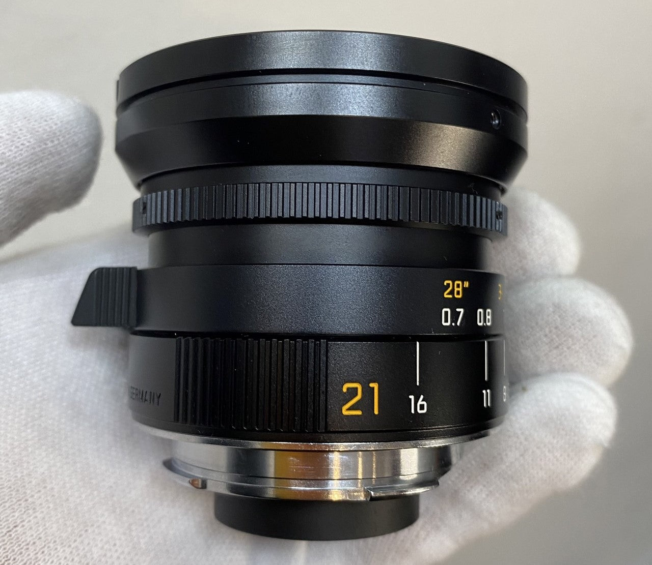 LEICA Elmarit M21mm f2.8 ASPH. Black 箱