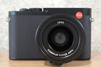 LEICA Q Typ116 Black
