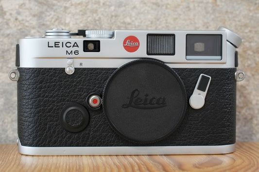 LEICA M6 Silver Chrome