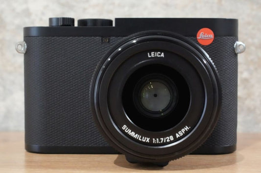 LEICA Q2 箱付き