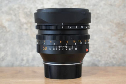 Noctilux M50mm f1.0 E60 4th フード組み込み 11822 1997年製 箱付き