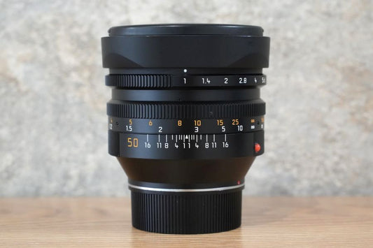Noctilux M50mm f1.0 E60 4th フード組み込み 11822 1997年製 箱付き