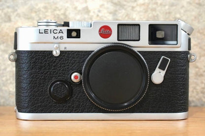 LEICA M6 Silver Chrome ERNST WETZLAR GMBH刻印 1986年製 メンテナンス済み