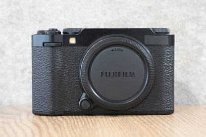 FUJIFILM X-M5 ボディ ブラック 付属品完備