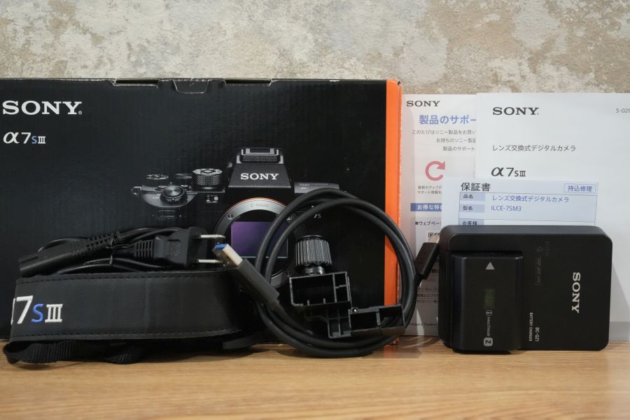 SONY - SONY ILCE-7SM3 ILCE-7SM3 a7siii ボディ 付属品 SONY α7SIII ボディ ILCE-7SM3 付属品完備 – まるかめら
