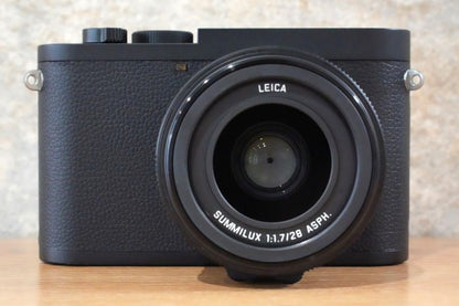 LEICA Q2 Monochrom 付属品完備 修理点検済み