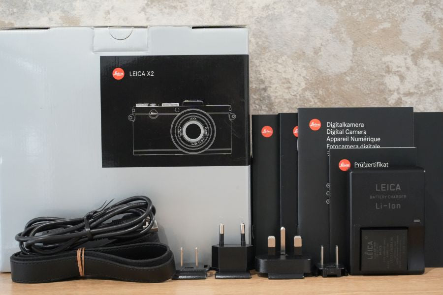 LEICA X2 Black 付属品完備 – まるかめら