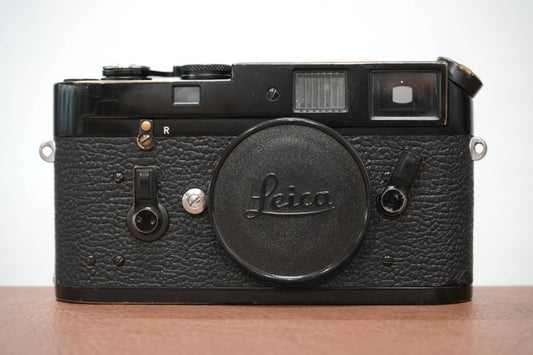LEICA M4 Original Black Paint オリジナルブラックペイント