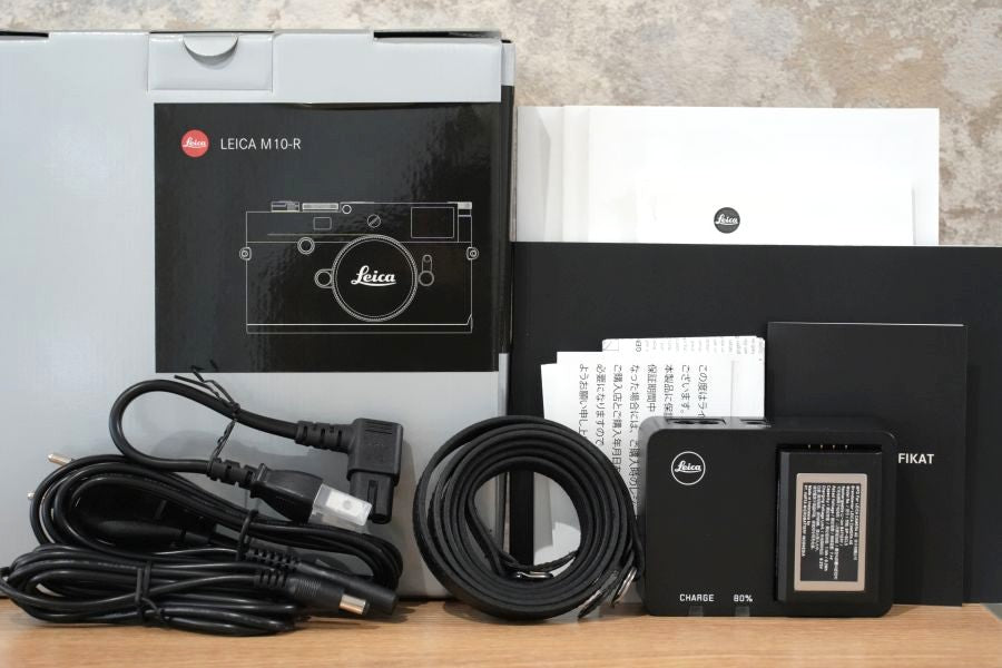 LEICA M10-R Black Paint  付属品完備