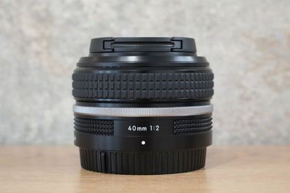 Nikon NIKKOR Z 40mm F2 付属品完備