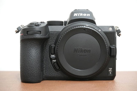 Nikon Z5 箱付き 美品