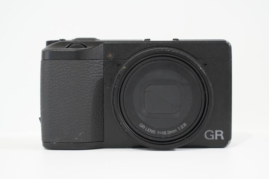 RICOH GR III