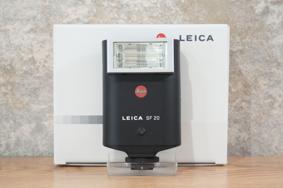 LEICA SF20 フラッシュ ストロボ 箱付き