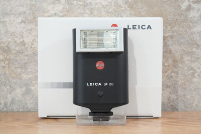 LEICA SF20 フラッシュ ストロボ 箱付き
