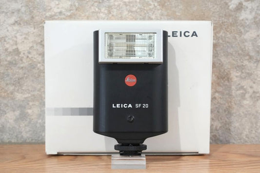 LEICA SF20 フラッシュ ストロボ 箱付き